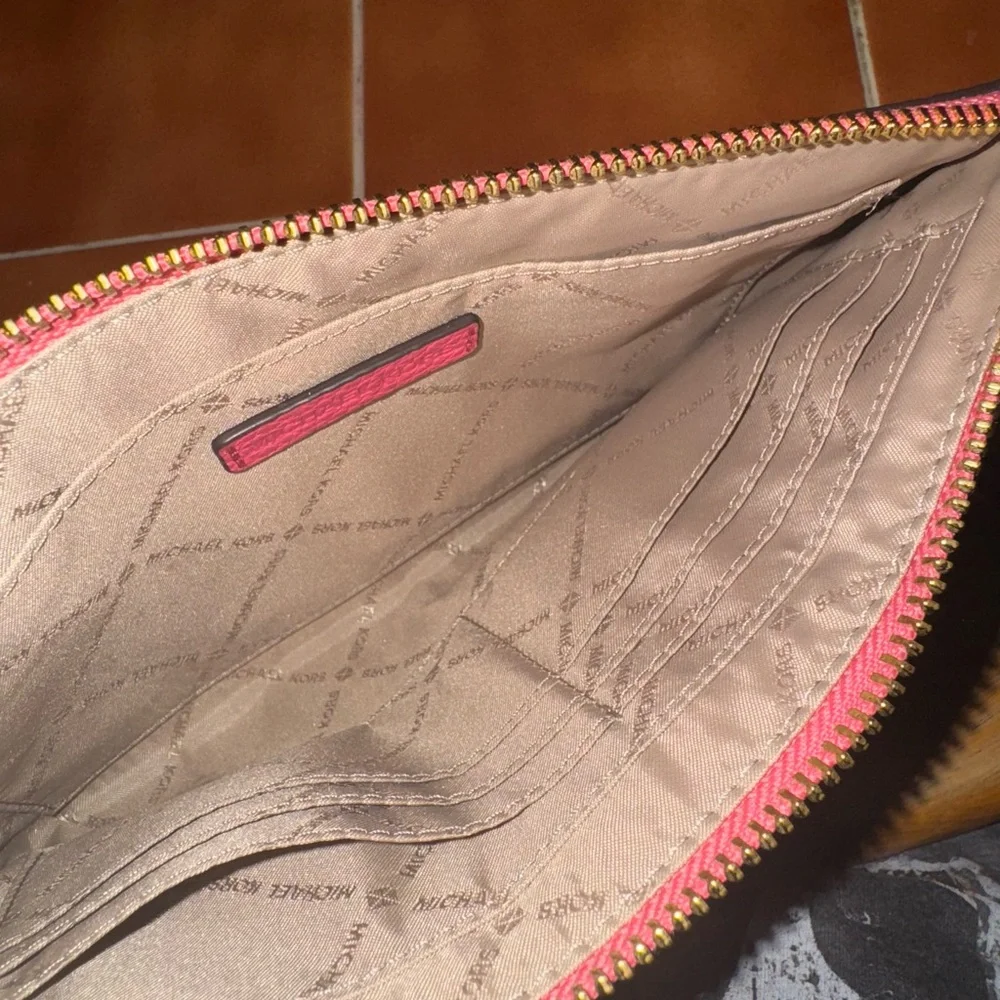 Michael Kors Pink Leather Women's Wristlet - Picture 7 of 7